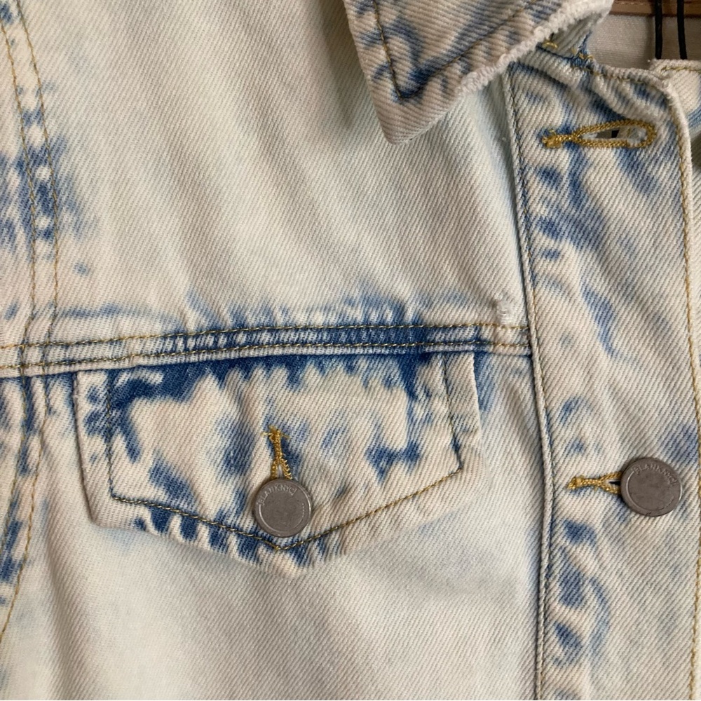 NEW Blank NYC Colorblock Stripe Sweater Sleeve Denim Trucker Jacket Acid Wash M - Picture 9 of 15